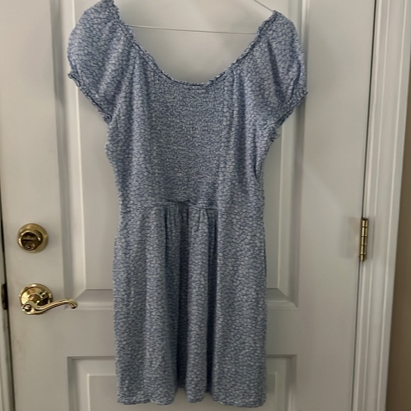 Abercrombie & Fitch Blue & White floral pattern size M babydoll cottagecore - Picture 3 of 11